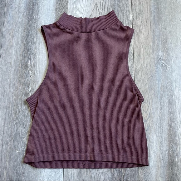 Zara Tops - Zara Burgundy Ribbed Mock Neck Tank